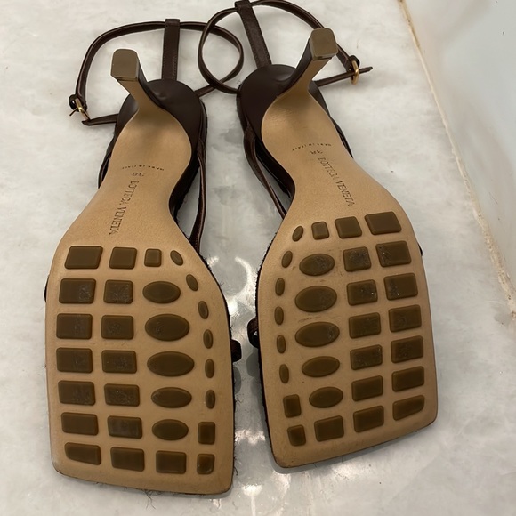 Bottega Veneta - Picture 8 of 8